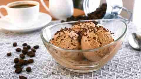 Helado De Café Con Chocolate Y Baileys Esencia Kcao