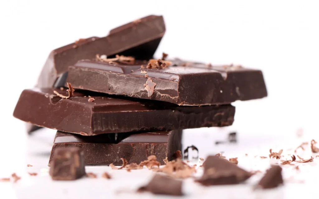 Sé Feliz Con Ayuda Del Chocolate Amargo