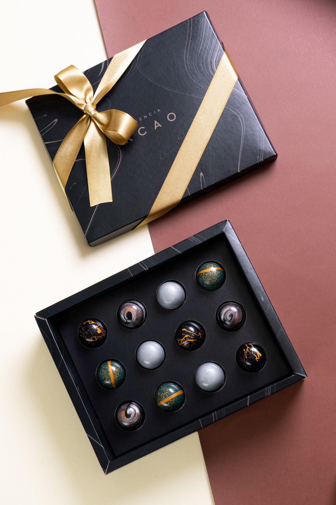 Edición Día del Padre | 12 Bombones Gourmet 70% Cacao